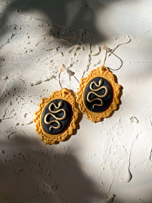 Haunted Artwork - Snakes