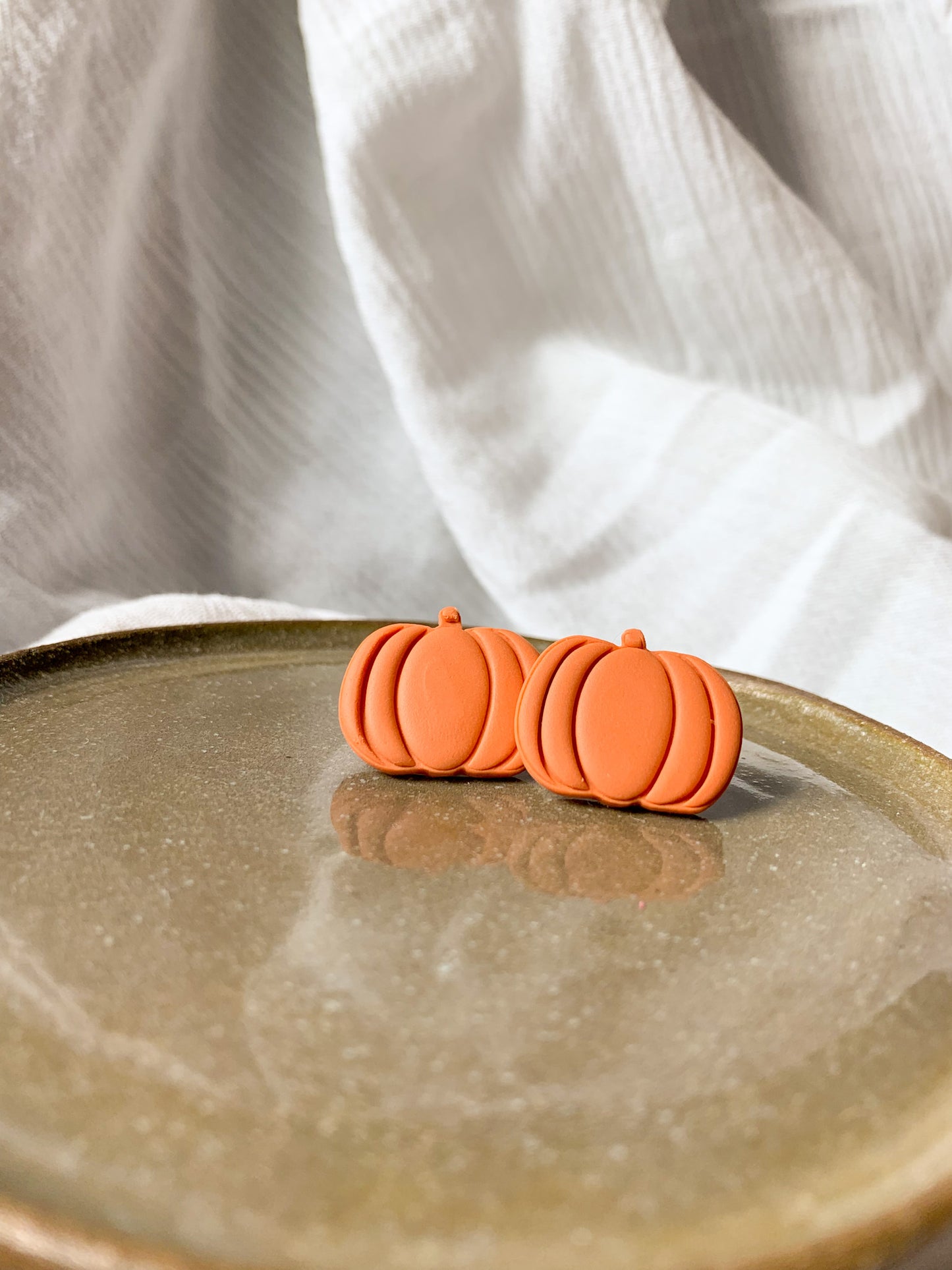 Pumpkin Studs