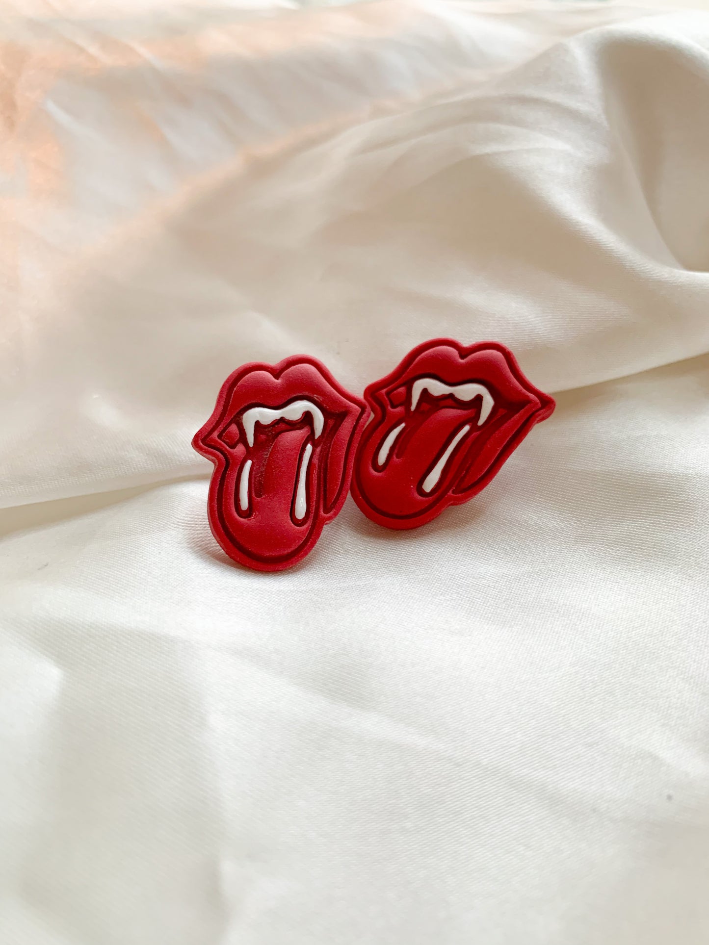 Vampy Studs