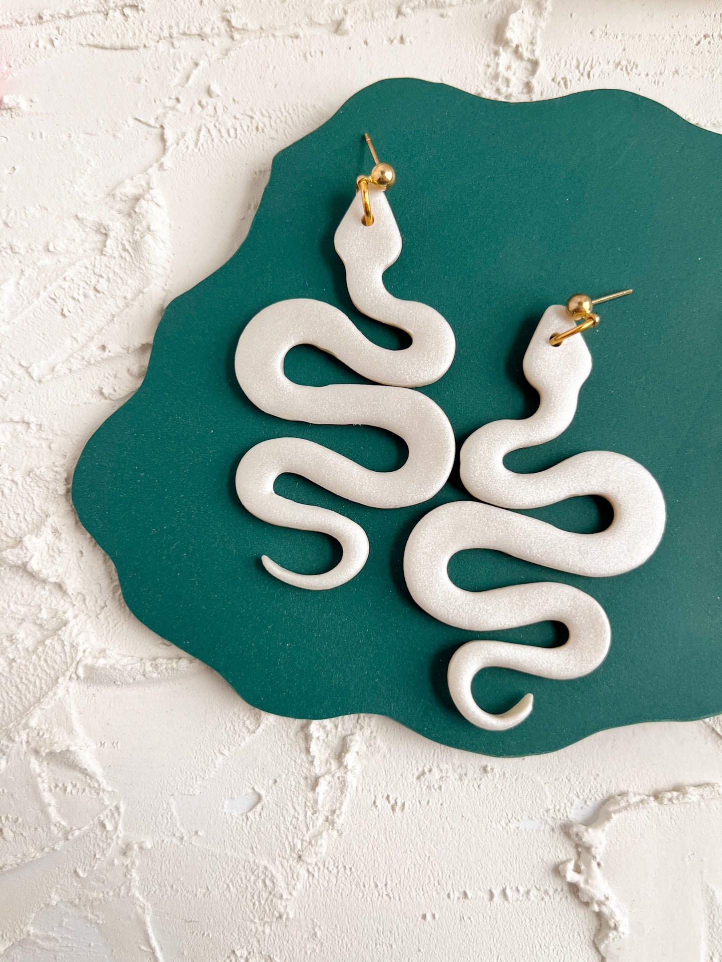 Pearly Snakes