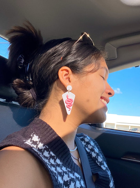 Snake Daggers Cream and Sunset Pink