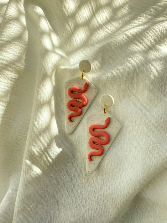 Snake Daggers Cream and Sunset Pink