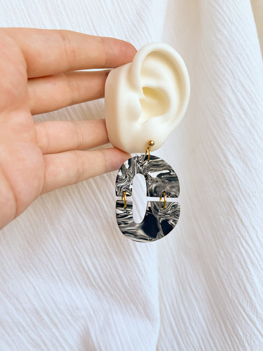 Carsen Marbled Black and White